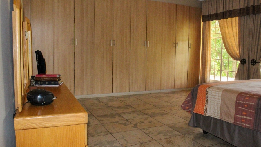 3 Bedroom Property for Sale in Lindequesdrif North West